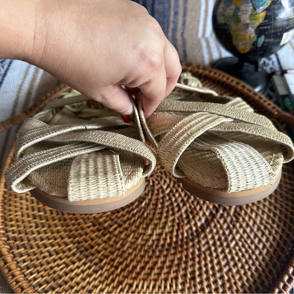 FARM RIO Raffia Woven Tan Vegan Zig Zag Boho Fisherman Sandal Size 12 - Picture 7 of 13